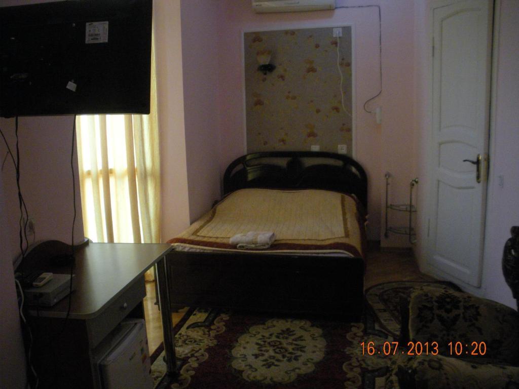 Edemi Hotell Kutaisi Rum bild